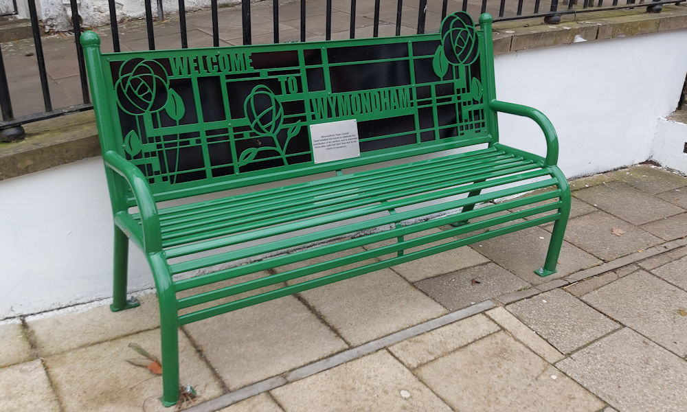 Wymondham Town Commemorative Covid Bench
